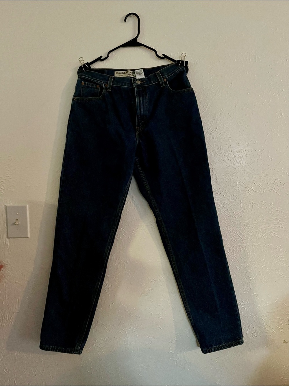 Vintage Y2K Levi’s 550 Women’s 12L Dark Wash Relaxed Tapered Mom Jeans